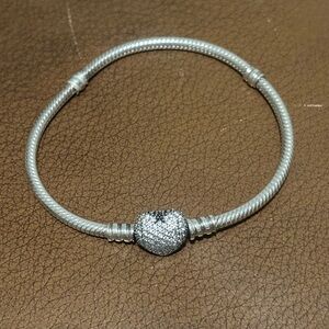 Pandora Moments Sparkling Heart & Snake Chain Bracelet
